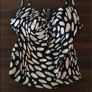 Ladies 38C Victoria’s Secret Tankini Top